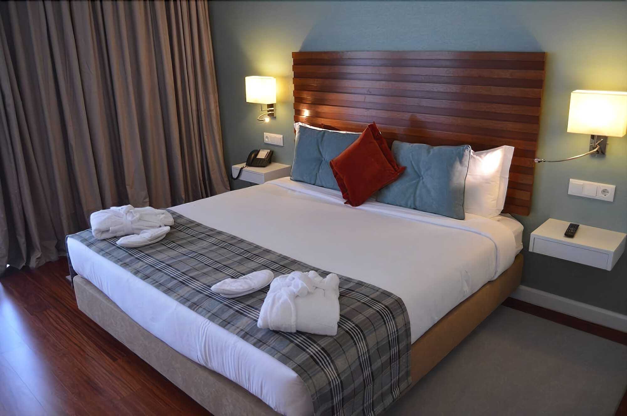 Hotel Sao Bento Da Porta Aberta & Spa Geres Eksteriør billede